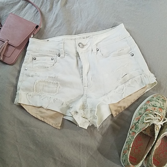 white jean shorts american eagle